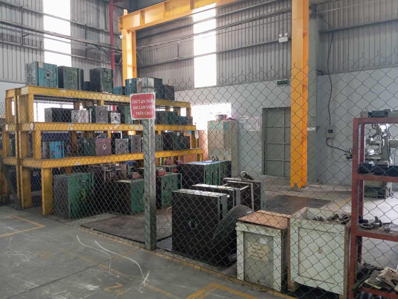 Tooling and die storage at YuenFung, a DEWIN-verified Vietnamese supplier facility