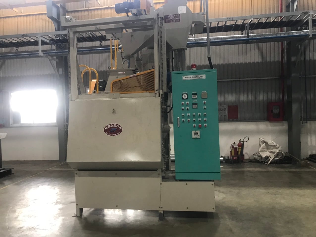 Die casting machine at DYSM Alumium die-casting, a DEWIN-verified Vietnamese supplier facility