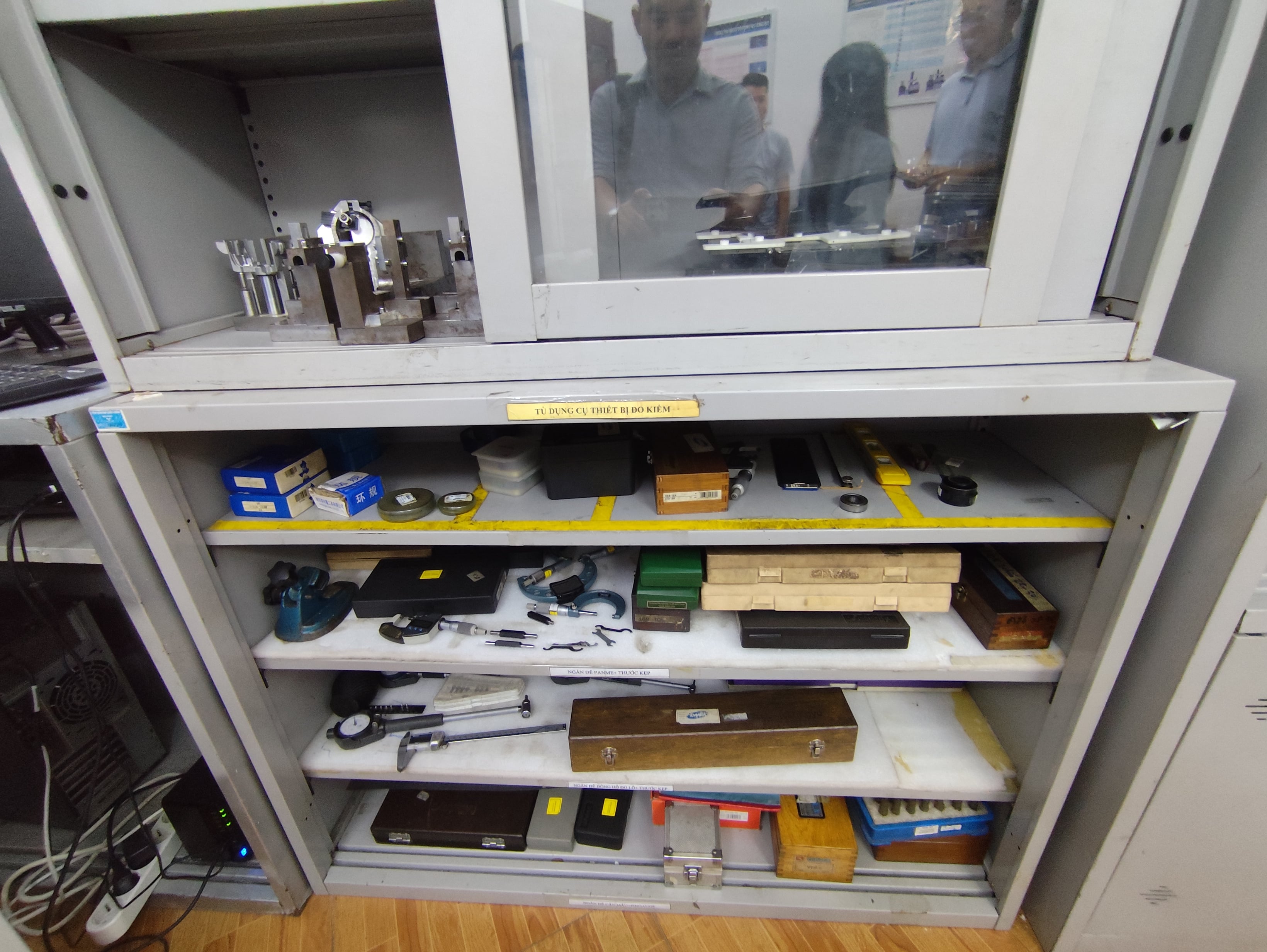 Materials testing equipment at Industrial Mechanics And Automation, a DEWIN-verified Vietnamese supplier facility