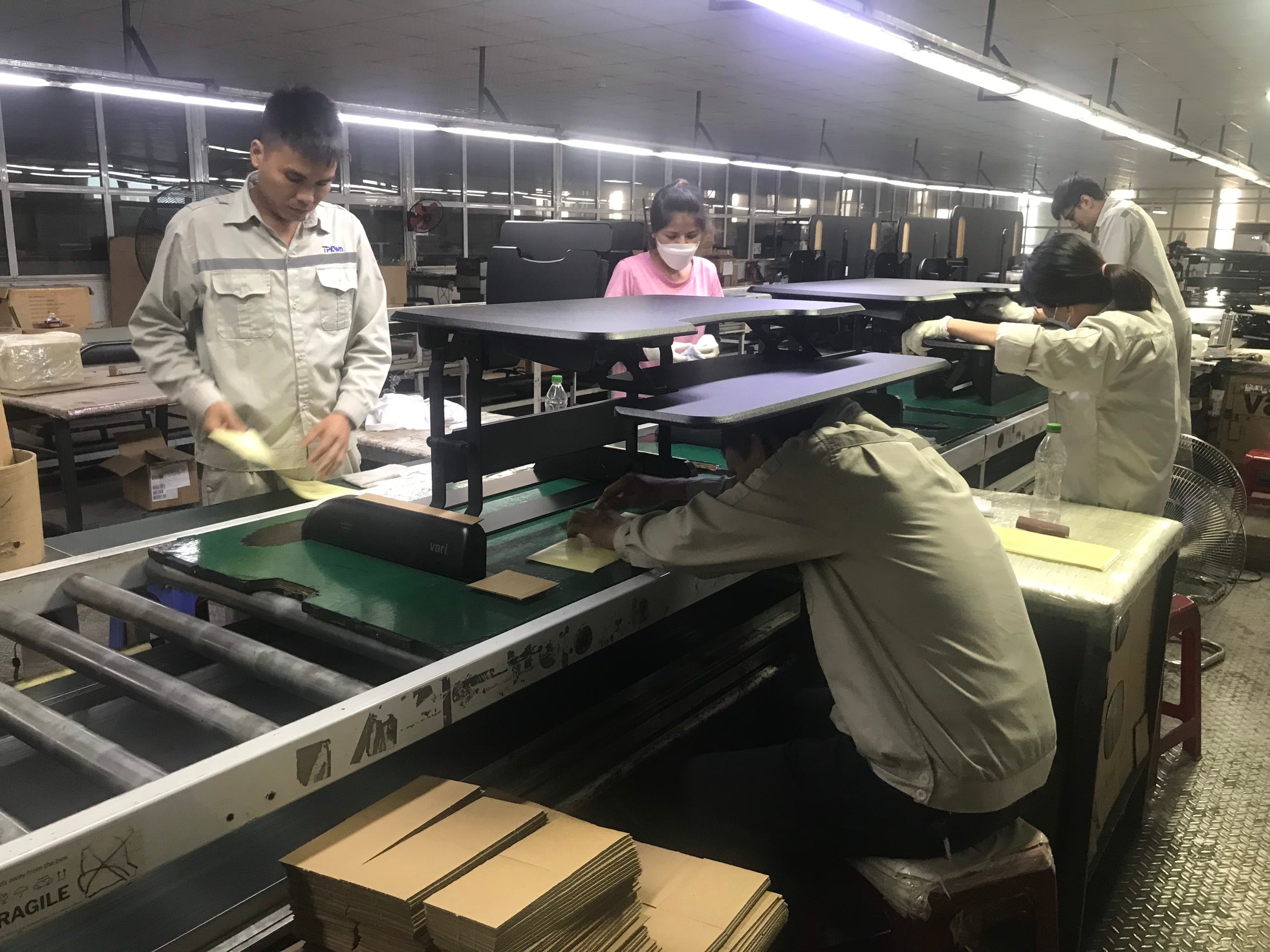 Assembly line at Tan Phong An Industrial Company Limited (2), a DEWIN-verified Vietnamese supplier facility